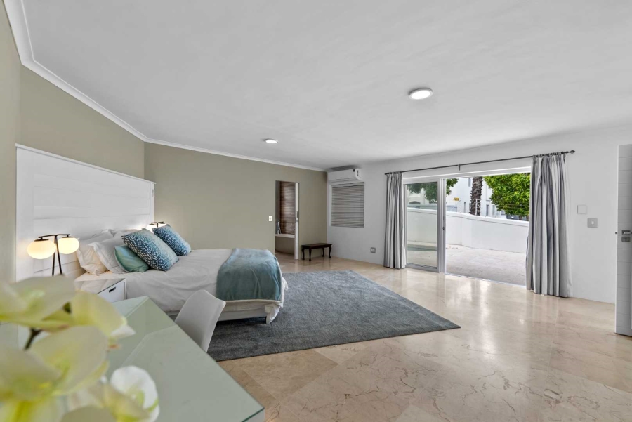 4 Bedroom Property for Sale in Camps Bay Western Cape